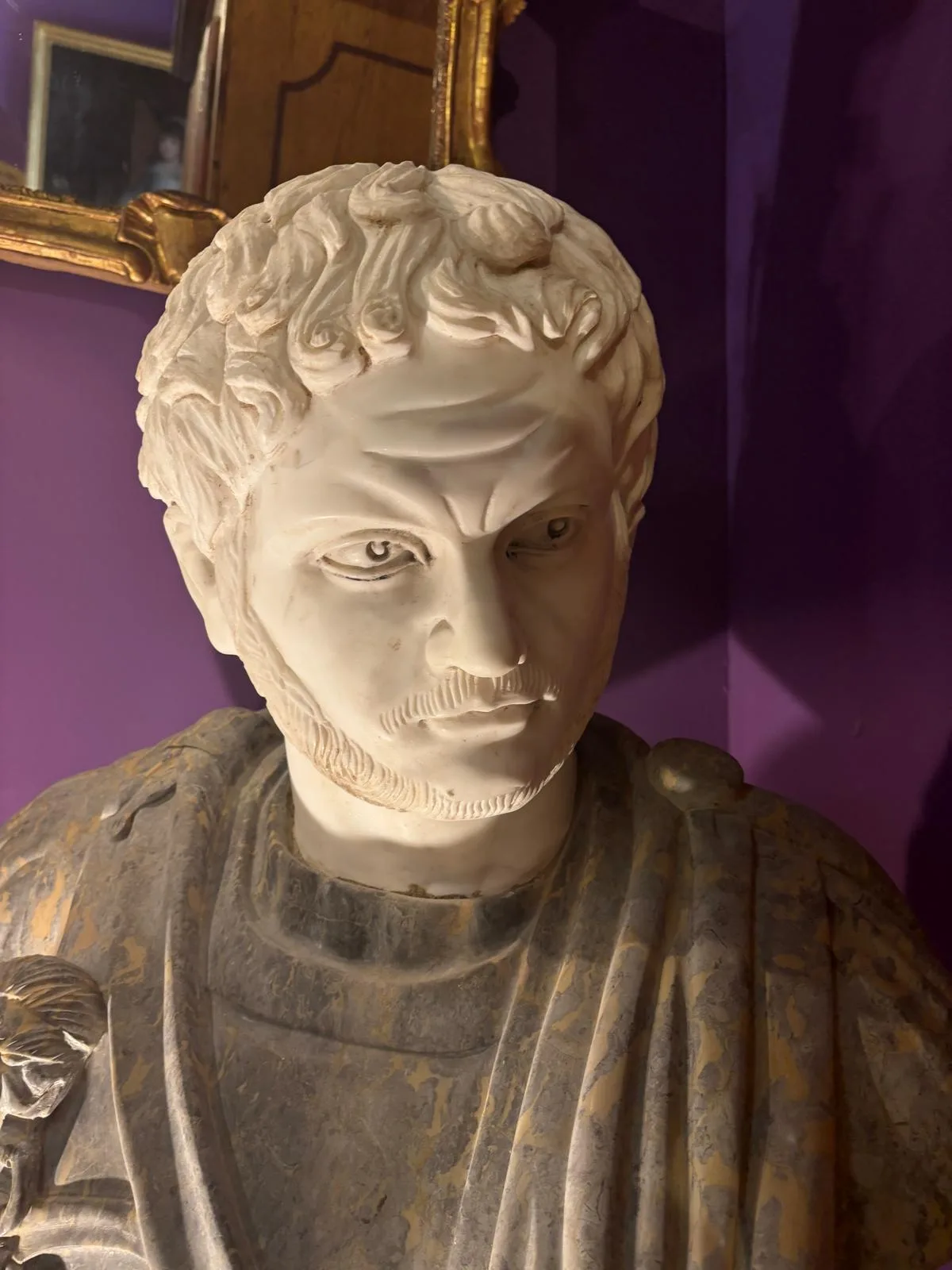 Statuette et objet d'art estimés par Azur Antiquités